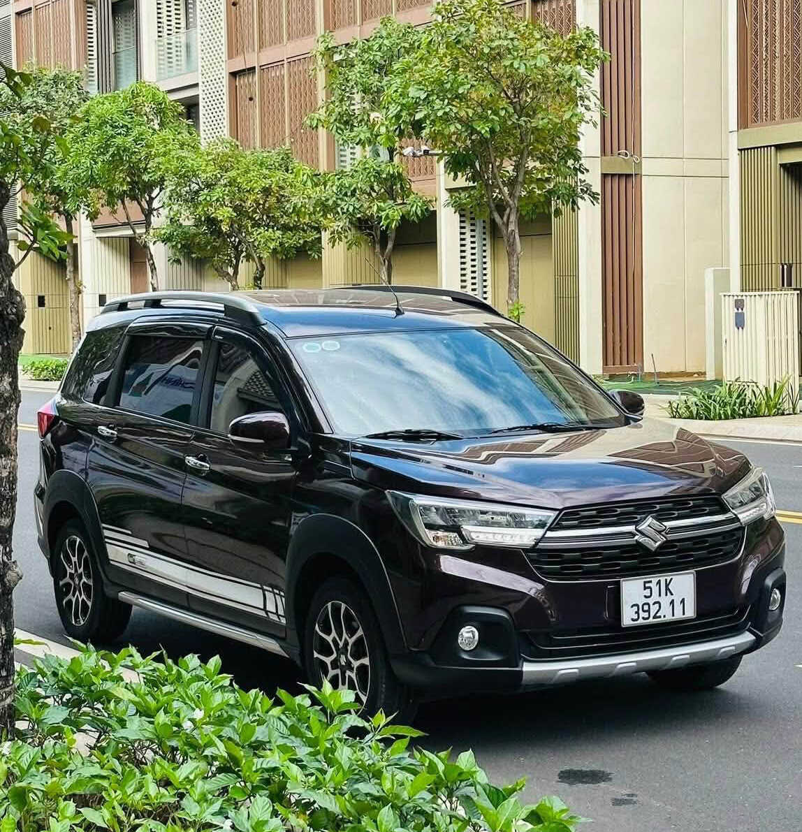 Thuê Xe 7 Chỗ Có Tài Xế