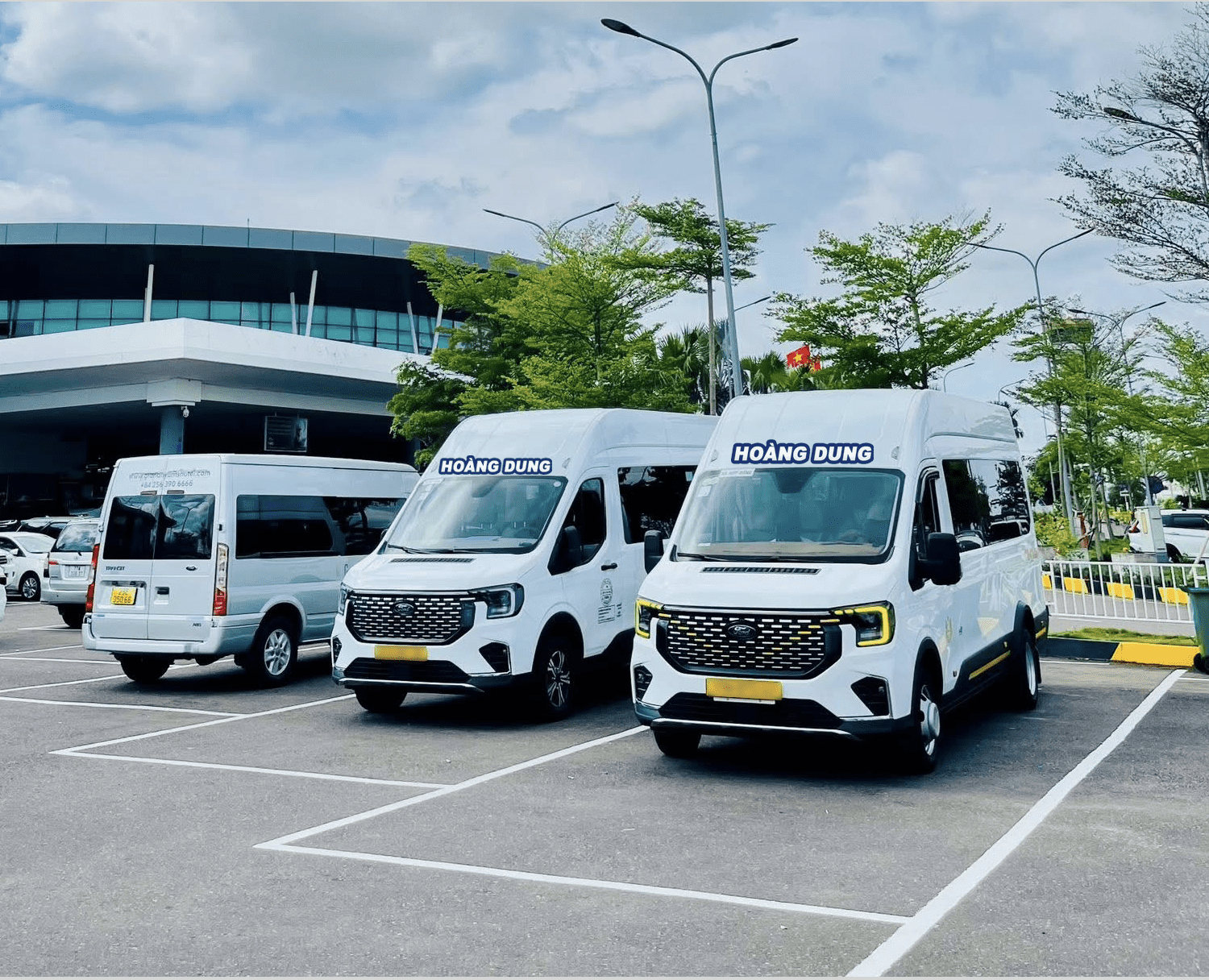 Thuê Xe 16 Chỗ Giá Rẻ