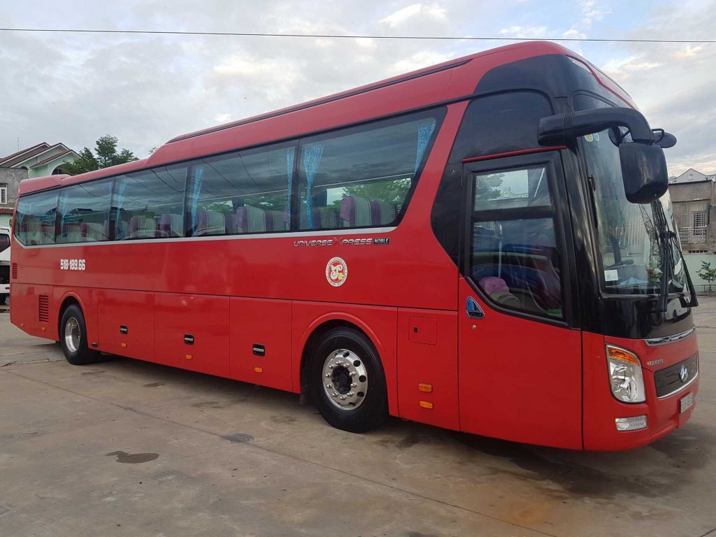thuê xe 45 chỗ rước dâu