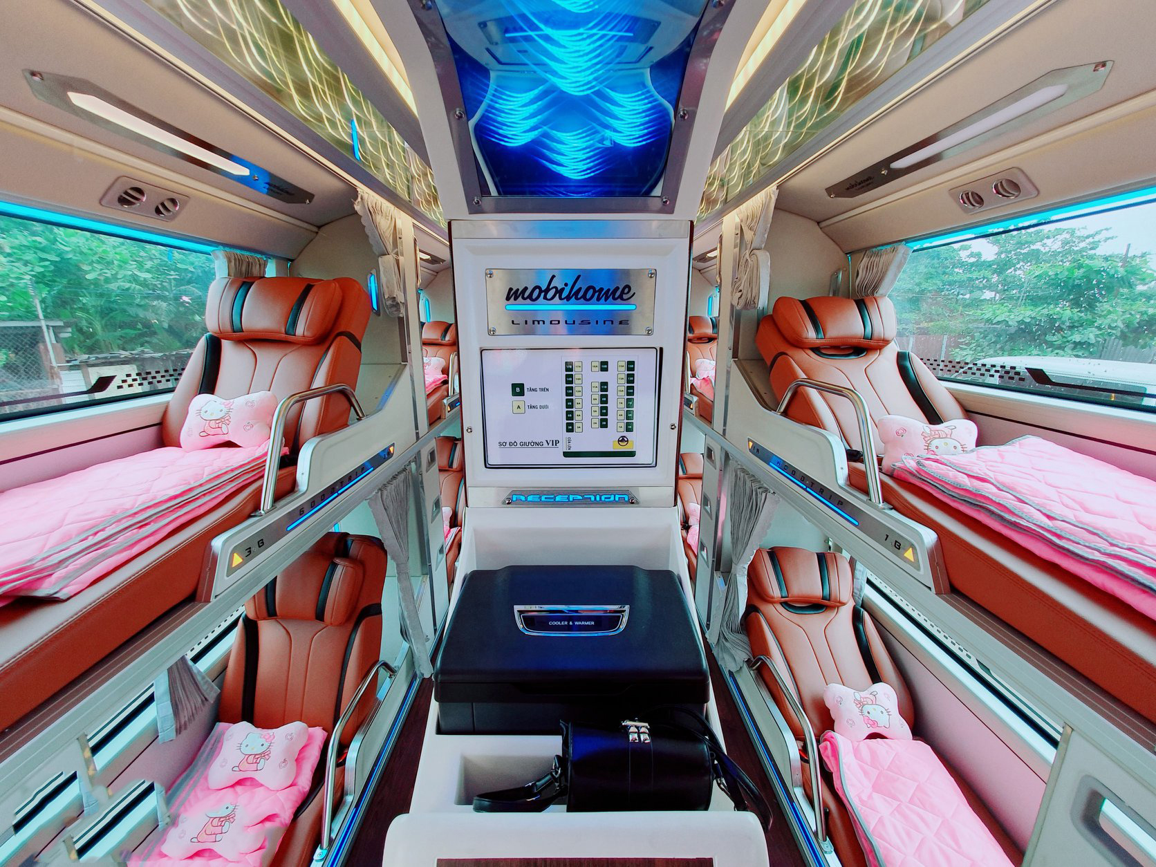 Bảng giá cho thuê xe giường nằm tại TPHCM - Xe Limousine Vip 2021